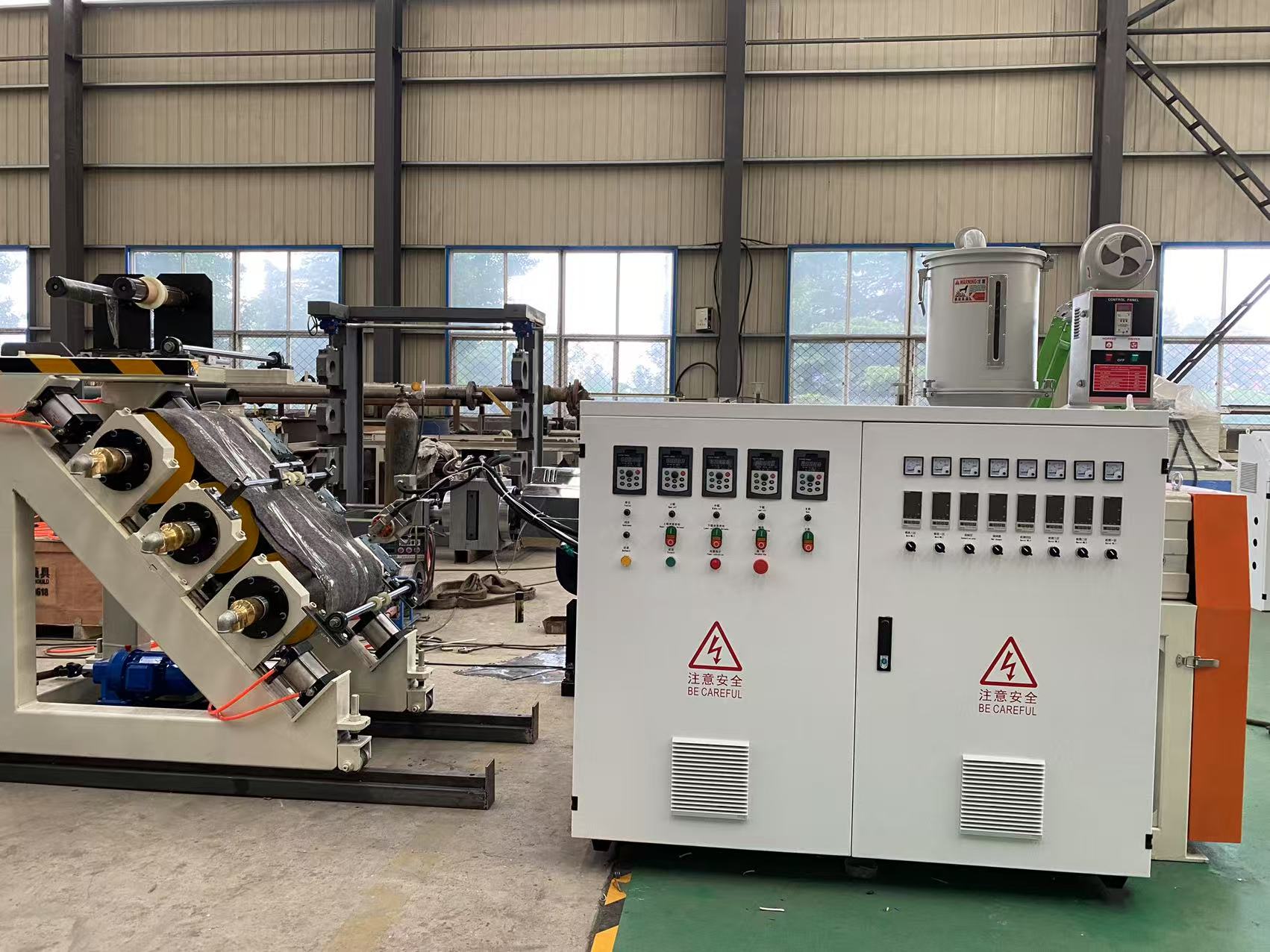 QINGDAO EASTSTAR поставляет в Индию усовершенствованную линию по производству гидрошпонок из ТПЭ